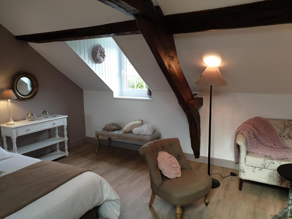 D'Anciennes "Chambres De Bonnes" Honfleur Luaran gambar
