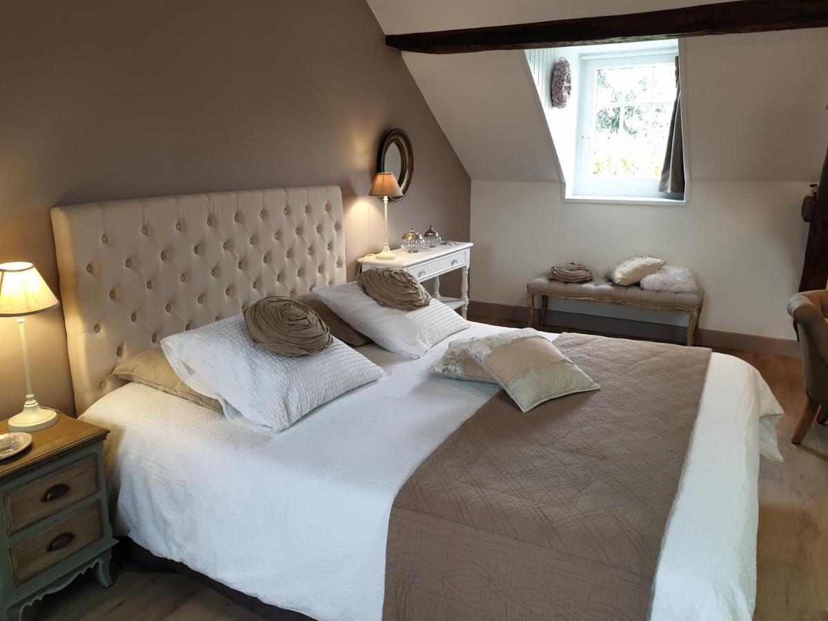 D'Anciennes "Chambres De Bonnes" Honfleur Luaran gambar